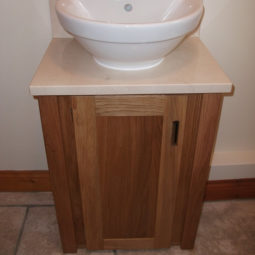 Solid Oak Vanity Unit with Crema Marfil Marble Top