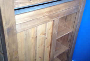 Wooden bookcase for cabin bed