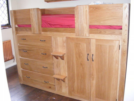 4 Drawer Kids Cabin Bed in Lacquered Solid Oak