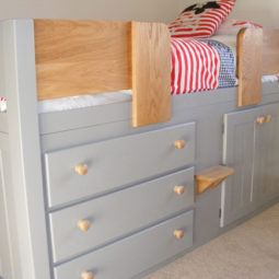 Manor House Grey 3 Drawer Cabin Bed with Solid Oak Front Rail and Steps