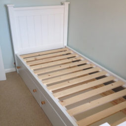 White Single Bed with 2 Pullout Drawers