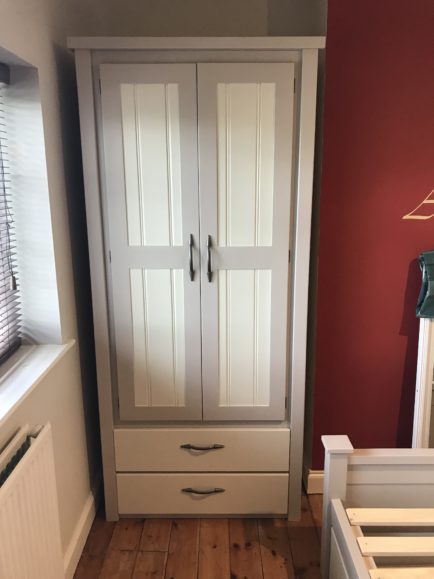 2 Door / 2 Drawer Wardrobe