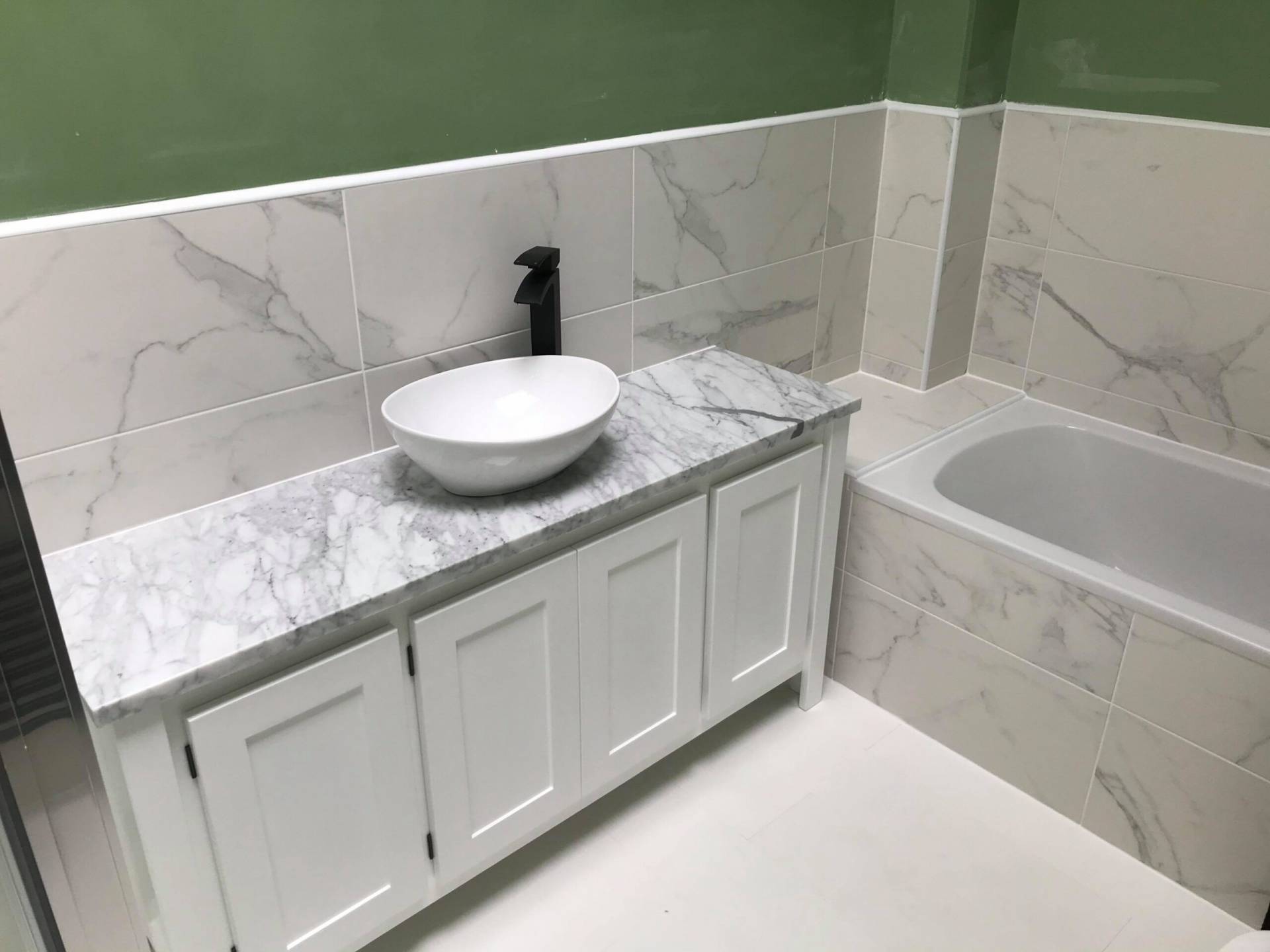 Single Countertop Vanity Unit in White with Carrara Marble Top